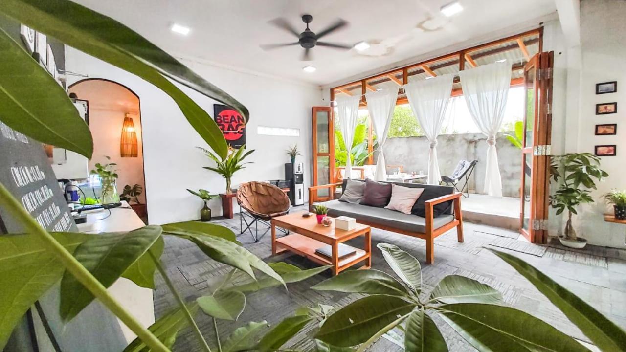 Albergue Beanbag Bintan Backpacker Kangkakawal Exterior foto