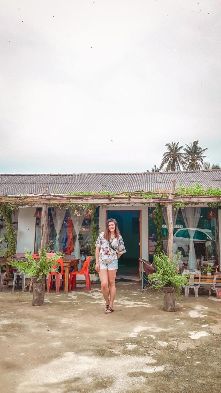 Albergue Beanbag Bintan Backpacker Kangkakawal Exterior foto