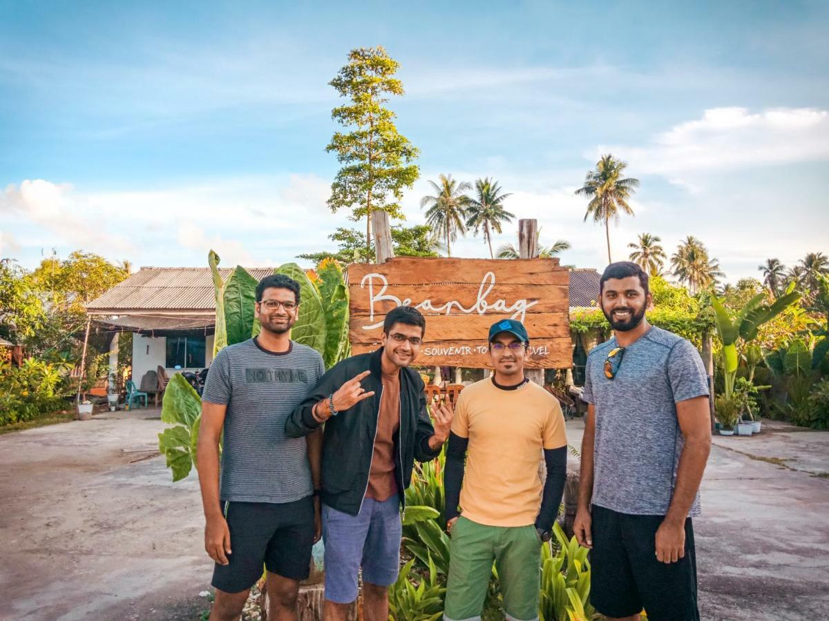 Albergue Beanbag Bintan Backpacker Kangkakawal Exterior foto